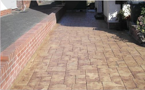 Driveway image 3
